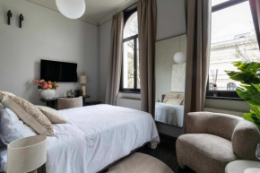 Heaven Suite with Museum Views